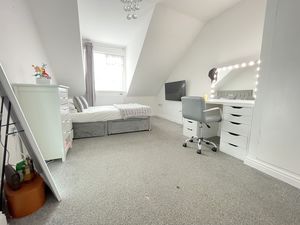 Harwich Road- click for photo gallery